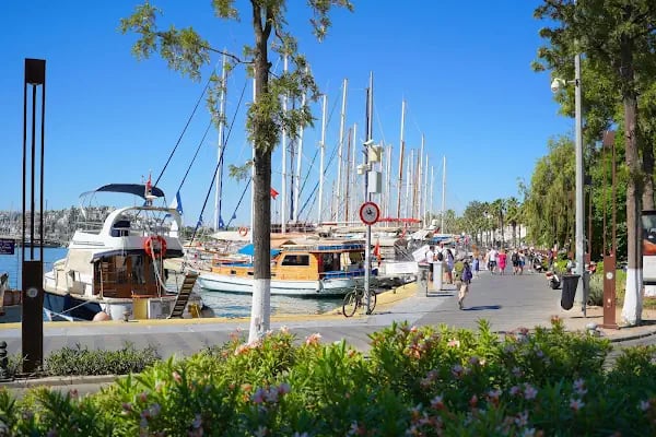 Bodrum Yat Limanı - Resim 5