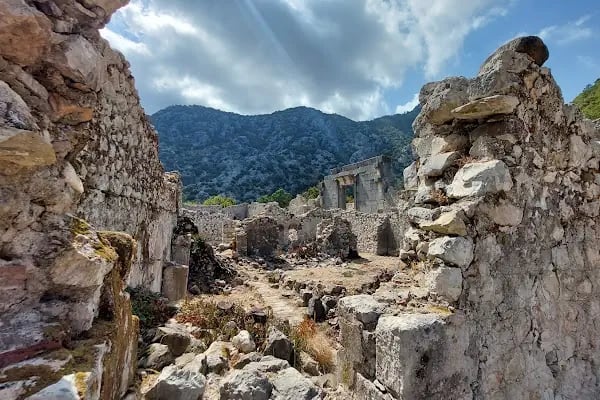 Olympos Antik Kenti - Resim 2
