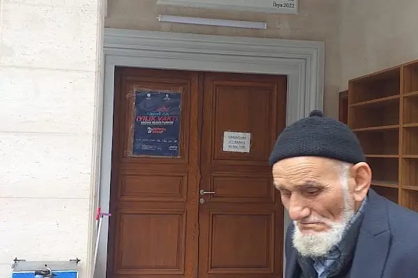 Fatih Mahallesi Merkez Camii - Resim 11