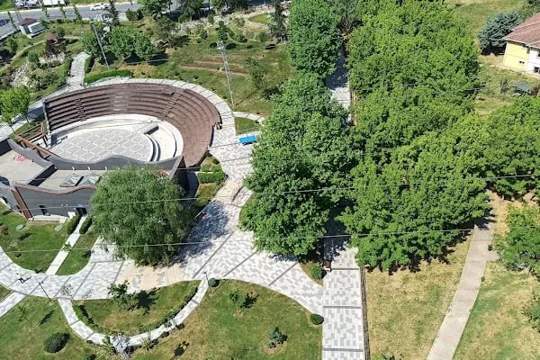 Selçuklu Parkı - Resim 9