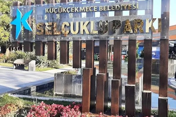 Selçuklu Parkı - Resim 8