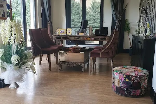 Doç. Dr. Mehtap Karameşe Estetik Cerrahi Kliniği - Resim 6