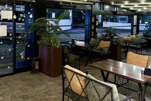 Caramel Cafe&amp;Patisserie - Resim 10