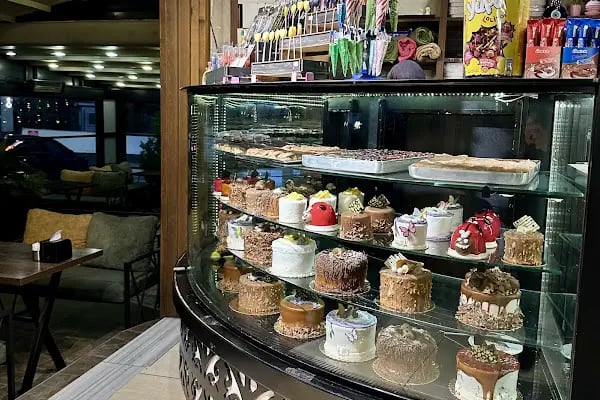 Caramel Cafe&amp;Patisserie - Resim 2