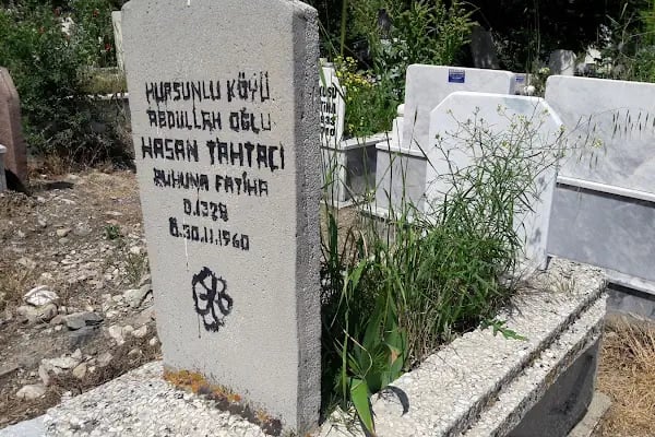 Akşehir İlçe Mezarlık - Resim 9