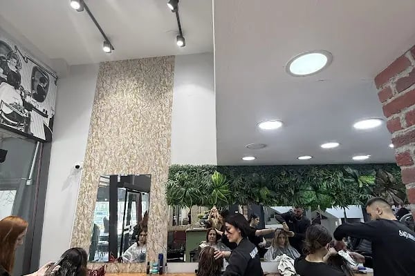 Ali Gür Kuaför İzmit Ncity Avm - Resim 6