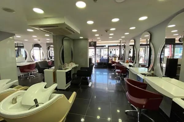 Ali Gür Kuaför İzmit Ncity Avm - Resim 1