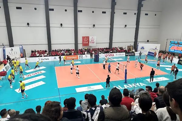 100. Yıl Recep Hacıfazlıoğlu Spor Salonu - Resim 17