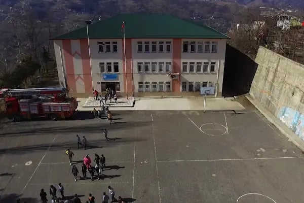 Akçaabat Akpınar Ortaokulu - Resim 3