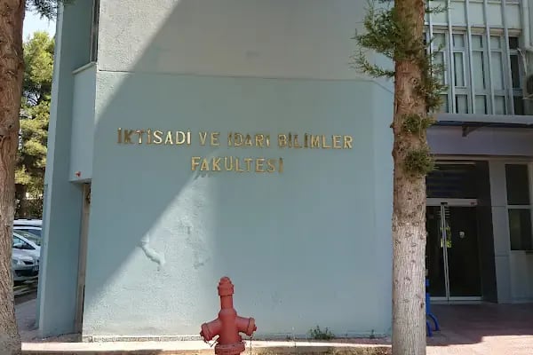 Dokuz Eylül Üniversitesi İktisadi Ve İdari Bilimler Fakültesi - Resim 7