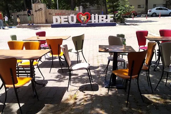 Dokuz Eylül Üniversitesi İktisadi Ve İdari Bilimler Fakültesi - Resim 19
