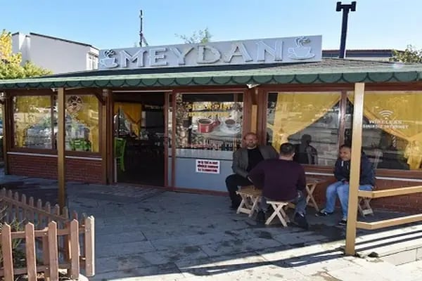 Şapqa Pub &amp; Nargile - Resim 1