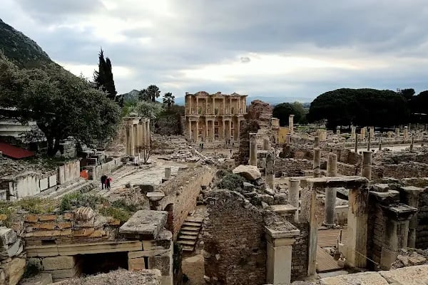 Efes Arkeolojik Alanı - Resim 6