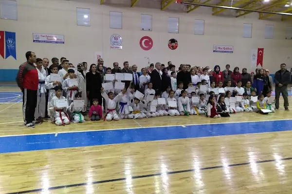 Tecde Spor Salonu - Resim 19