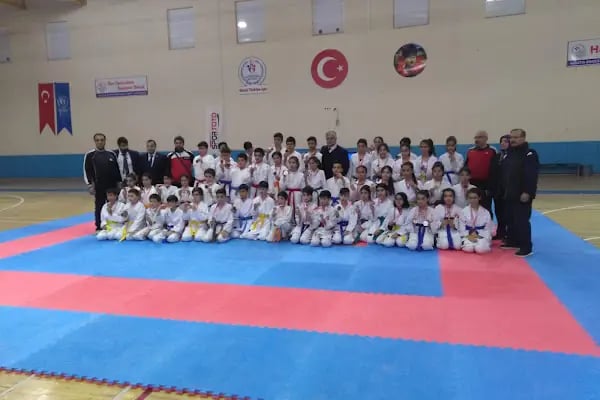 Tecde Spor Salonu - Resim 17
