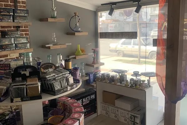 DÖŞEMEALTI TOBACCO SHOP - Resim 15