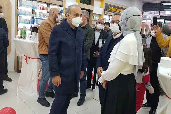 GÜNEŞ ECZANESİ - Resim 20