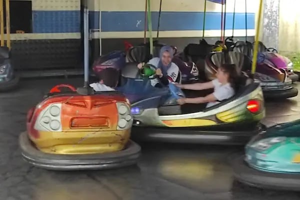 Kuzuluk lunapark - Resim 19