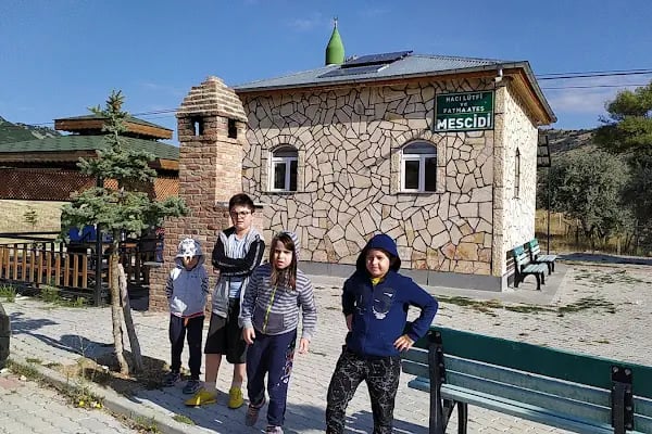 Zekeriya bey Piknik ve kamp Alanı 2 - Resim 9