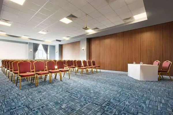 Hawthorn Suites By Wyndham Cerkezkoy - Resim 4
