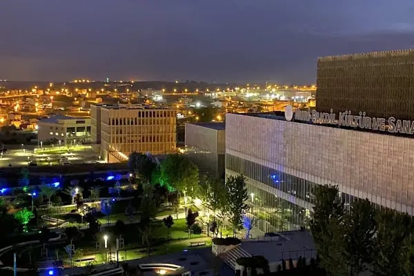 Nuri Pakdil Kültür ve Sanat Merkezi - Resim 19