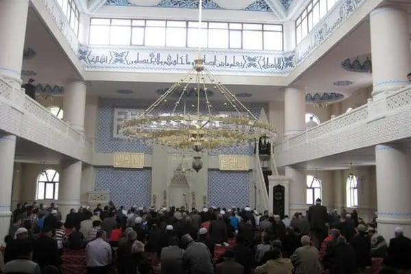 Kazım Karabekir Merkez Cami - Resim 1
