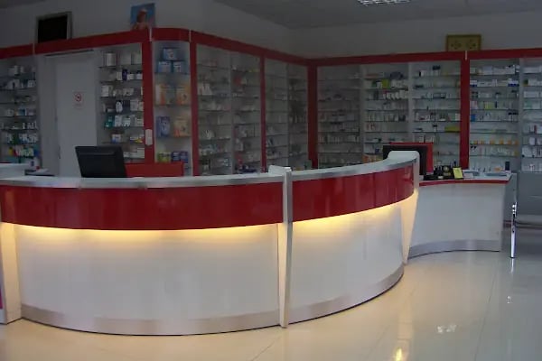 Büyük Bayındır Eczanesi - Resim 3