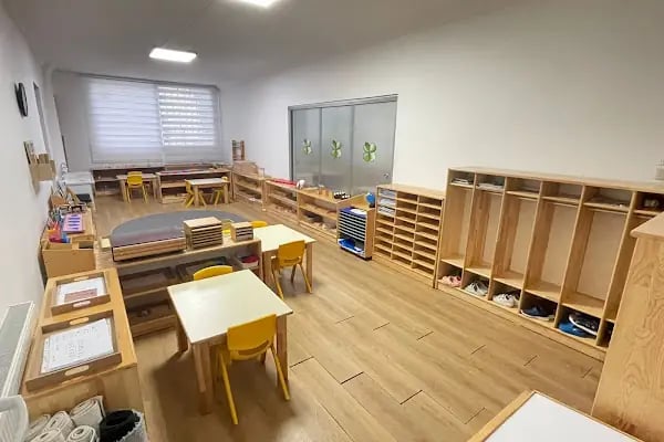 Nezihe kürkcü montessori anaokulu - Resim 2
