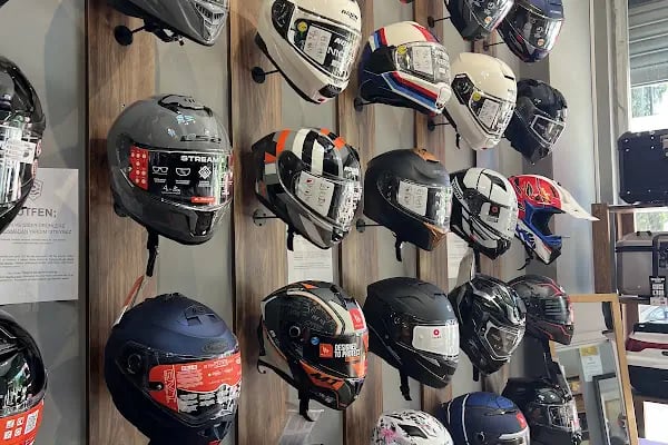 Temiz Ekipman Bornova Şubesi - Motosiklet Ekipmanları - Resim 15
