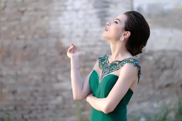 Mavi Stüdyo VESİKALIK BİYOMETRİK FOTOĞRAF ÇEKİM NOKTASI - Resim 7