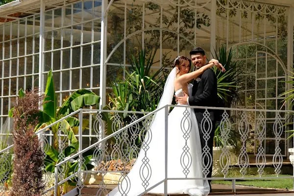 Mavi Stüdyo VESİKALIK BİYOMETRİK FOTOĞRAF ÇEKİM NOKTASI - Resim 3