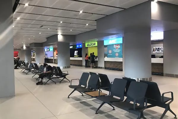 Payless Car Rental - Istanbul Airport - Resim 6
