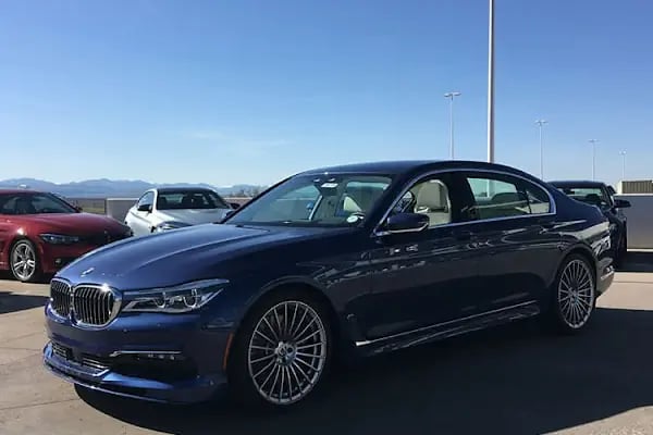 Payless Car Rental - Istanbul Airport - Resim 9