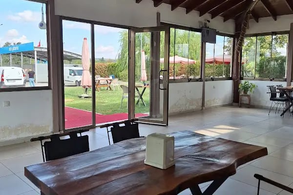 Umut cafe dinlenme tesisi - Resim 3