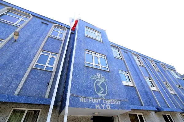 Sakarya Üniversitesi Ali Fuat Cebesoy Meslek Yüksekokulu - Resim 4