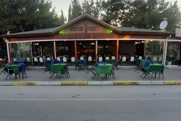 Gazi Kafe - Resim 4