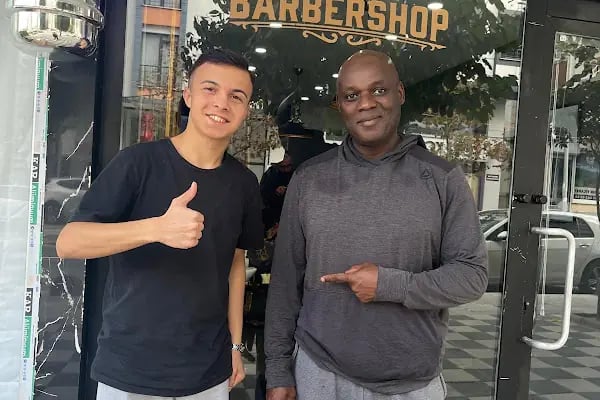 İLGAR BARBERSHOP - Resim 4