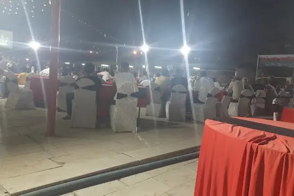 Behram Yüzme Havuzu - Resim 2