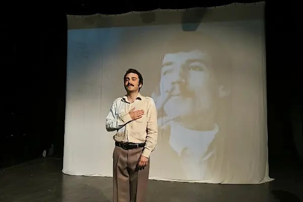 Aralık Sahne - Resim 15