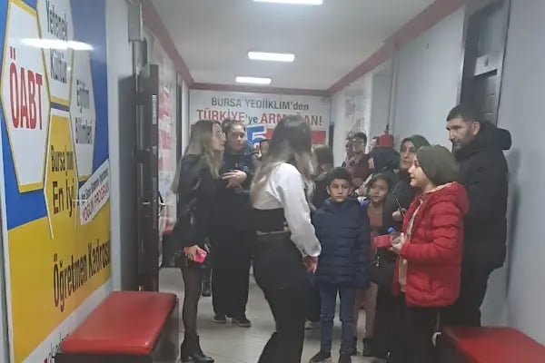 Bursa Dershane- YEDİİKLİM KPSS YKS LGS DGS YKS-DİL YDT YÖS Kurs ve Etüt Merkezi - Resim 16