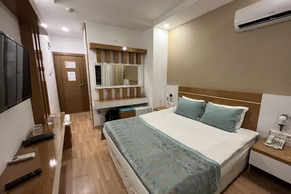 ESPERANZA HOTEL - Resim 2