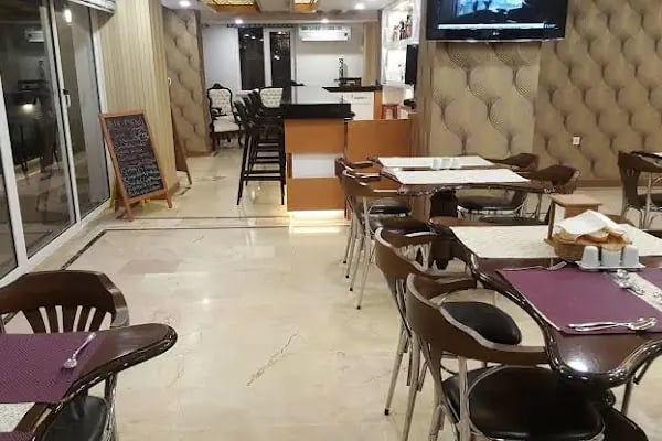 ESPERANZA HOTEL - Resim 13