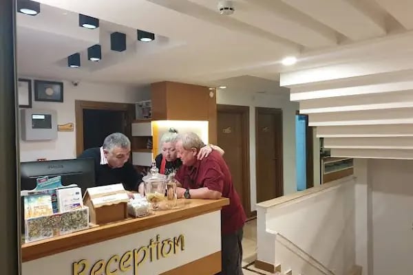 ESPERANZA HOTEL - Resim 12