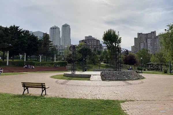 Ataşehir Parkı - Resim 3