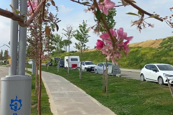 Bayramoğlu sahil parkı - Resim 12