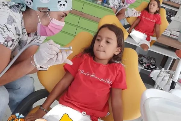 Minik Diş Ortodonti ve Çocuk Diş Kliniği - Resim 12