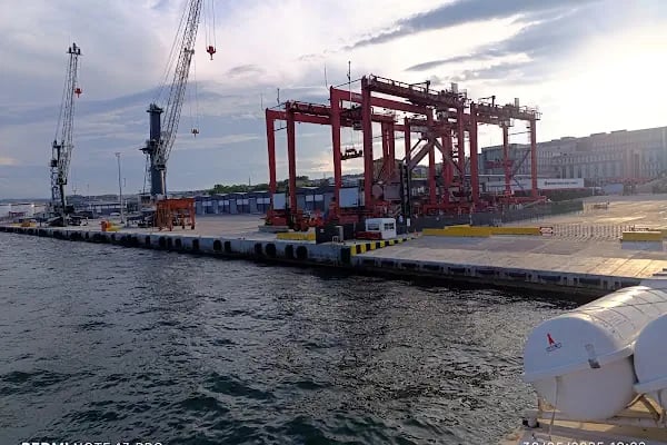 Ceyport Tekirdağ Feribot Terminali - Resim 3