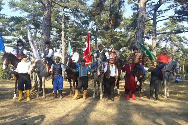Karesi Obası Atlı Binicilik ve Savaş Sanatları Eğitim Merkezi - Resim 6