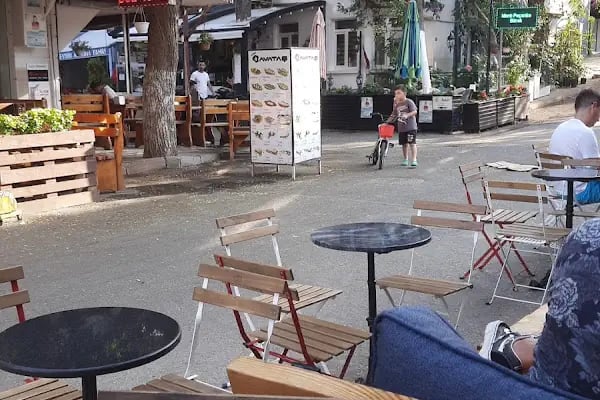 Juju cafe - Resim 17