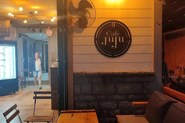 Juju cafe - Resim 4